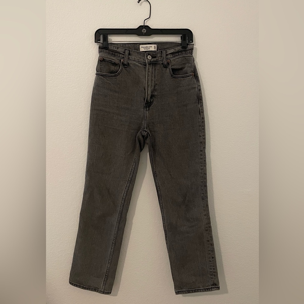 Abercrombie Jeans Curve Love Ultra High Rise Ankle Straight Jean, Short